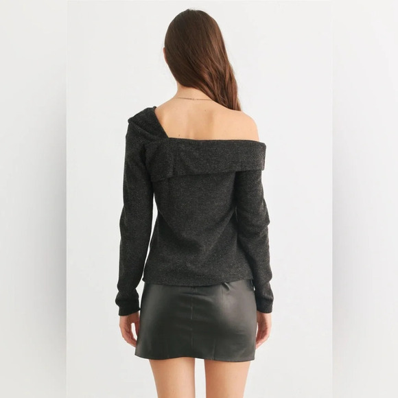 NWT-Charcoal Knit One Shoulder Long Sleeve Top - Picture 6 of 7